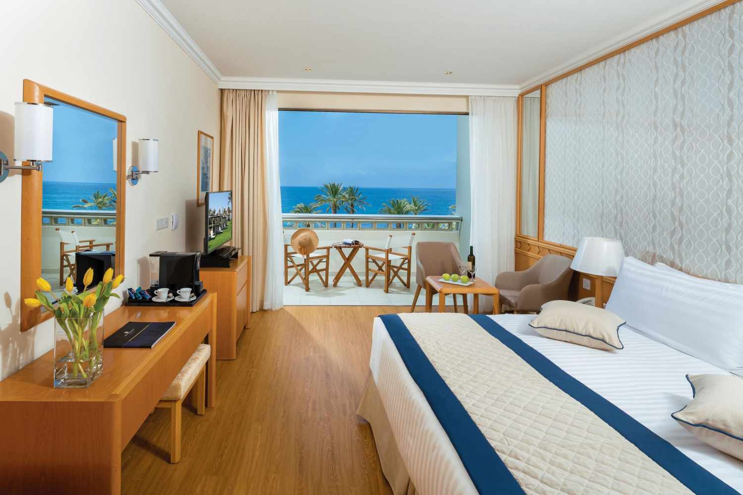 Constantinou Bros Athena Beach Hotel foto 114