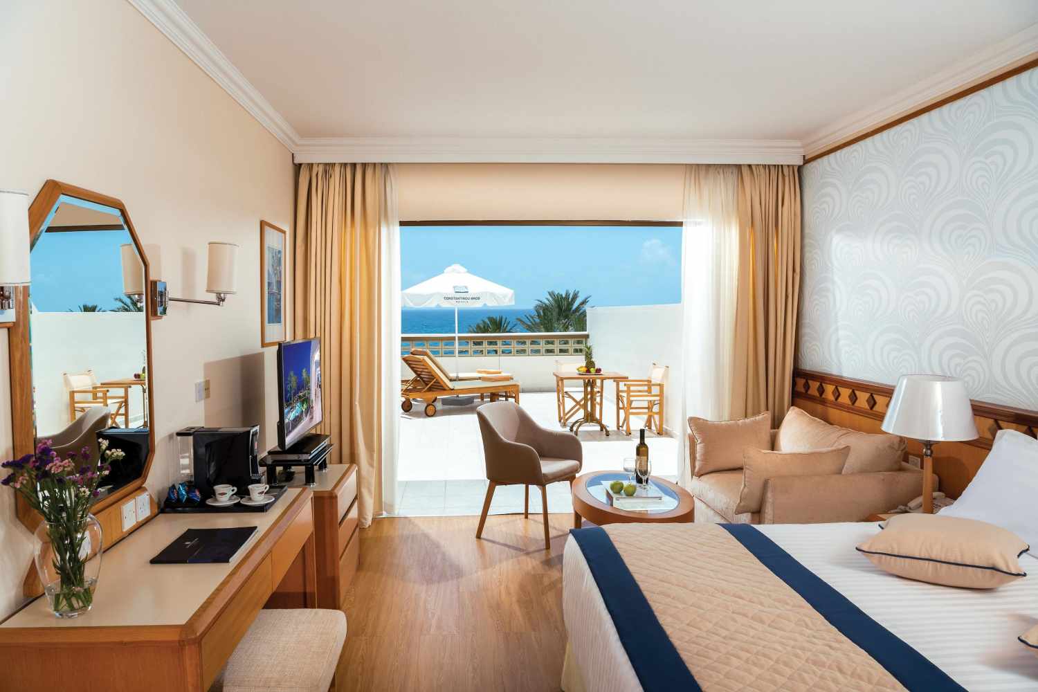 Constantinou Bros Athena Beach Hotel foto 119