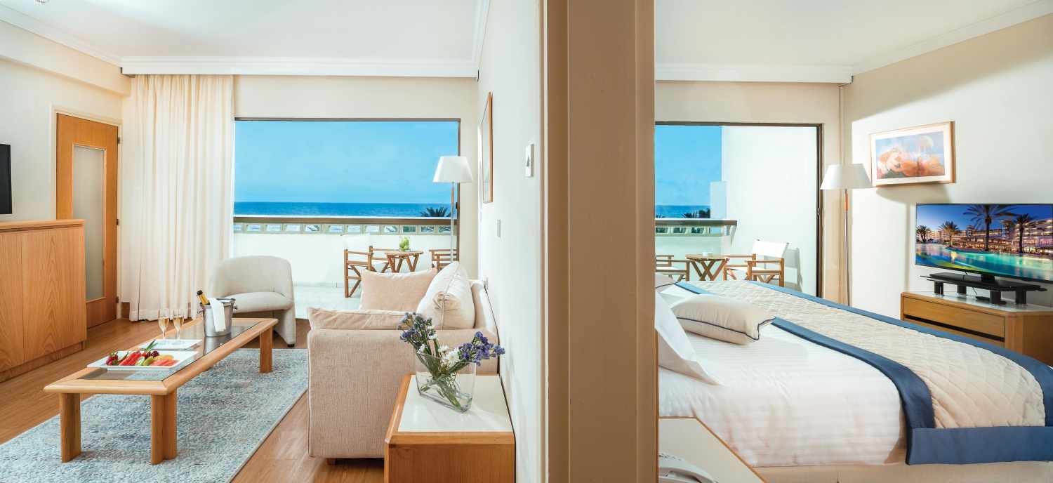 Constantinou Bros Athena Beach Hotel foto 127