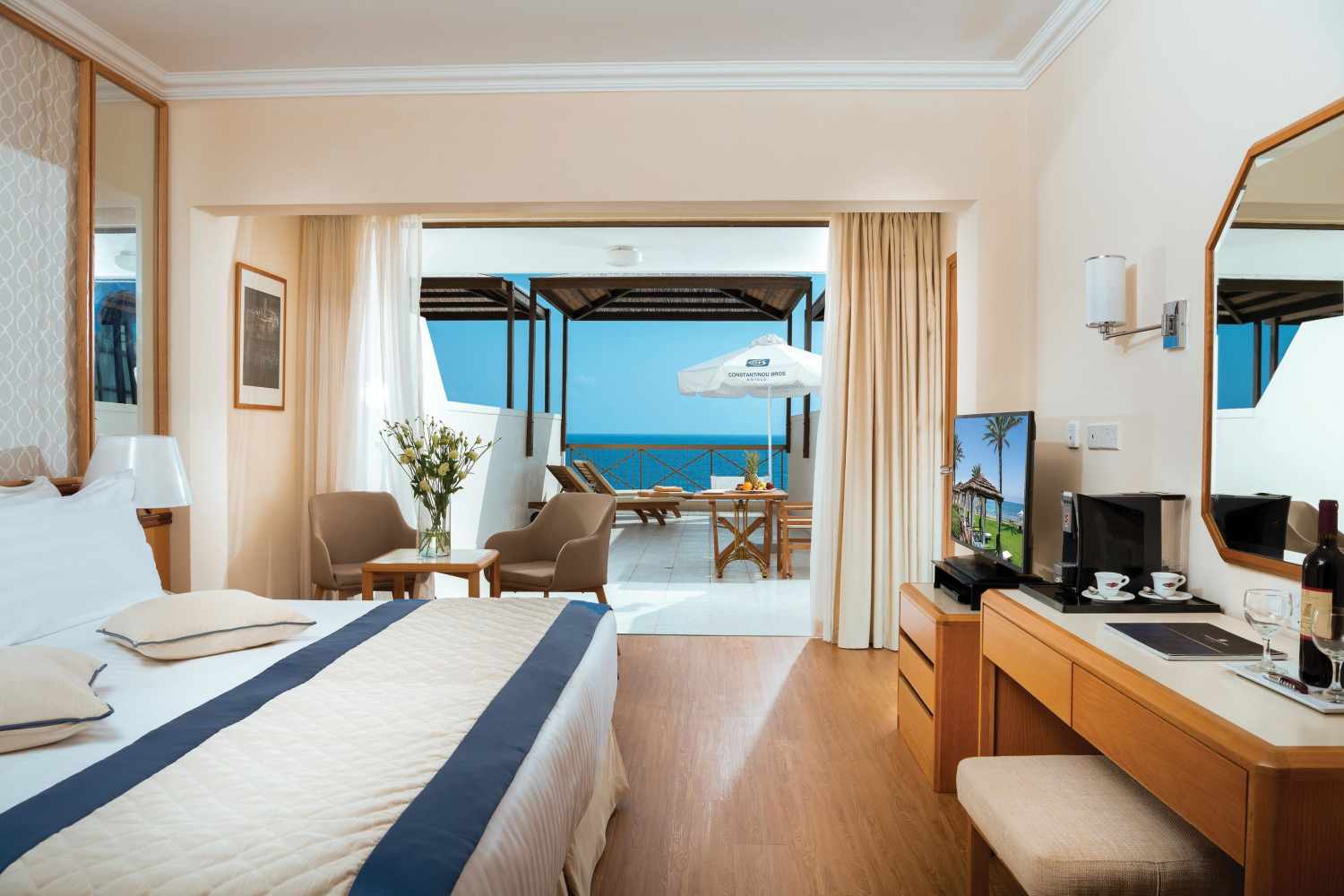 Constantinou Bros Athena Beach Hotel foto 132