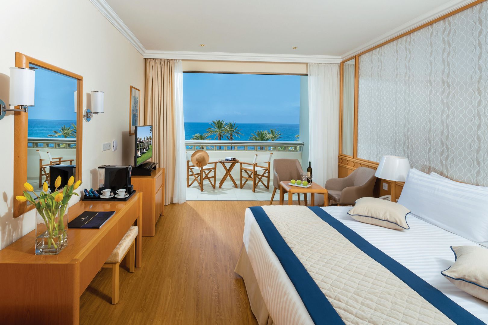 Constantinou Bros Athena Beach Hotel foto 11