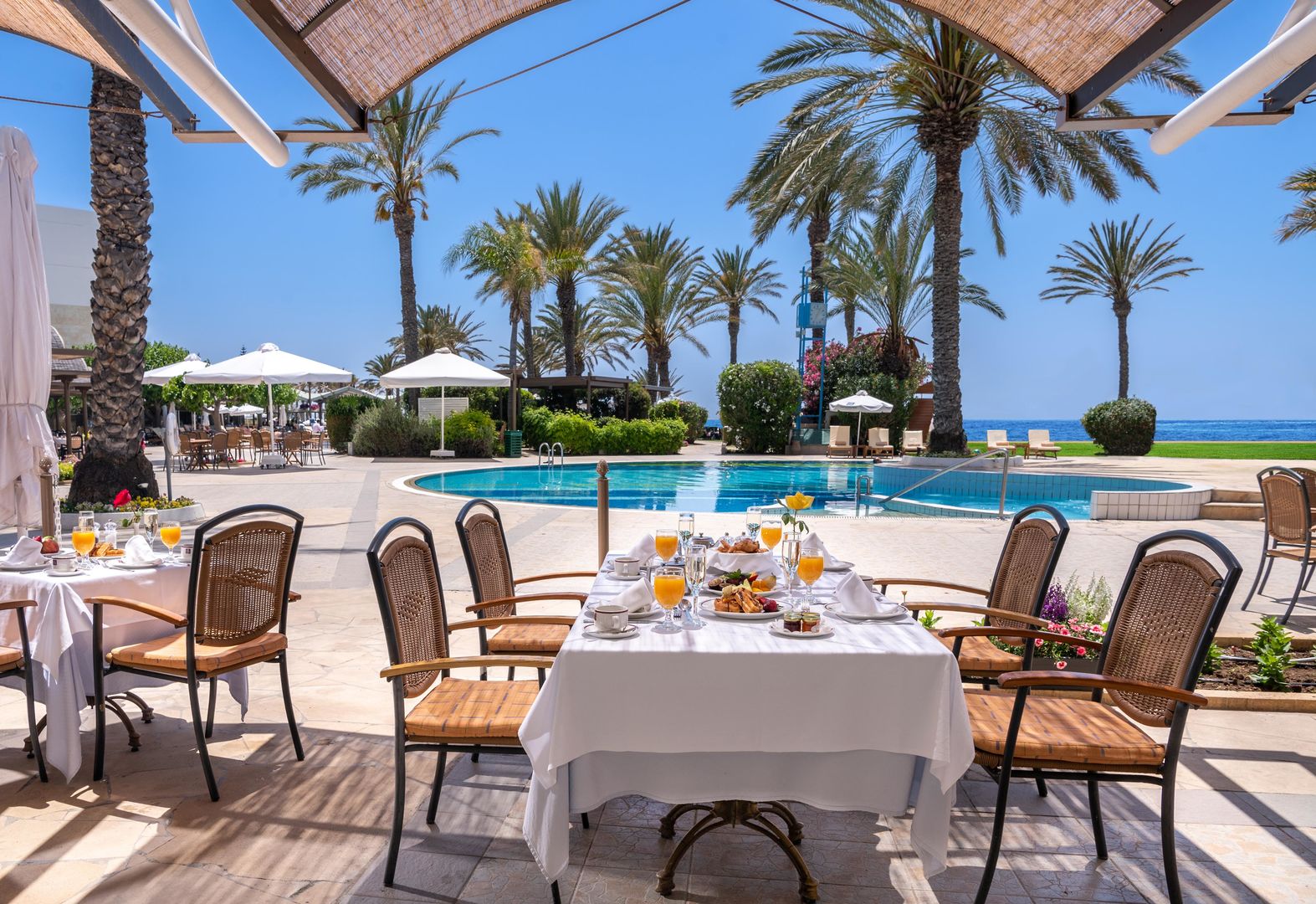 Constantinou Bros Athena Beach Hotel foto 32