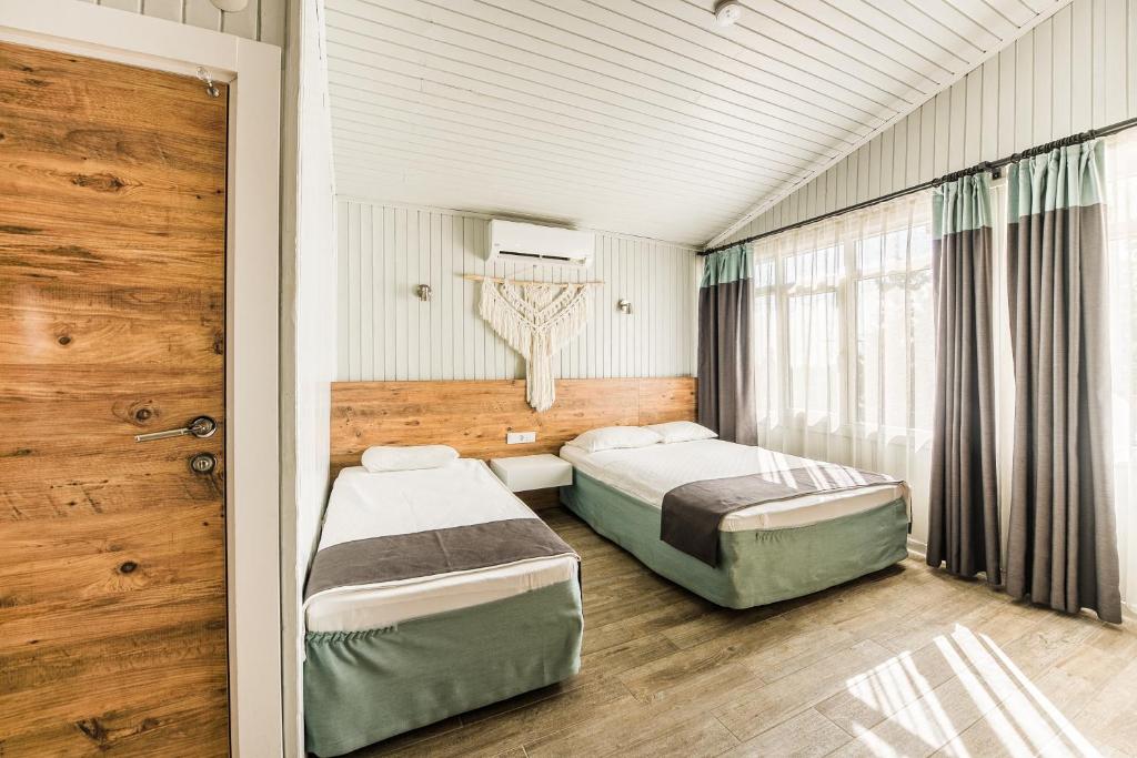 Leda Beach Hotel foto 9