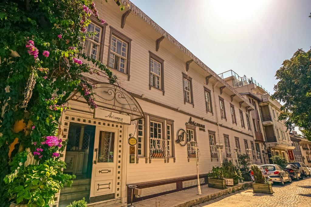 Avicenna Hotel image 0