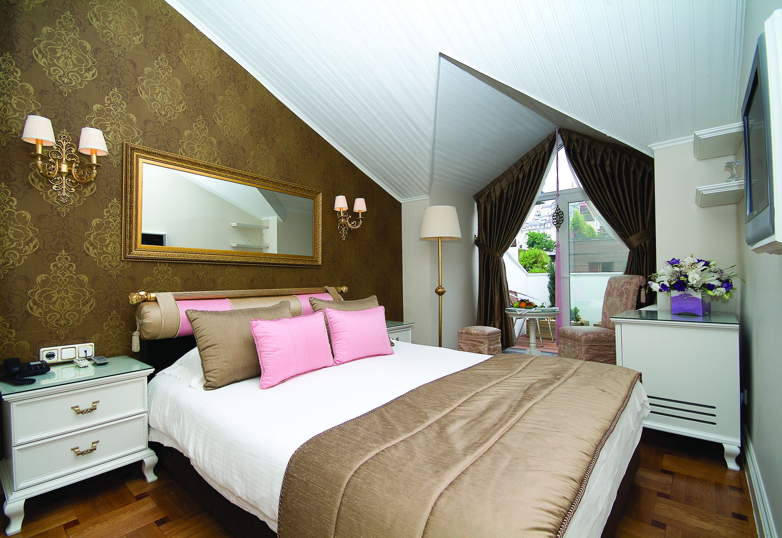 Avicenna Hotel image 1