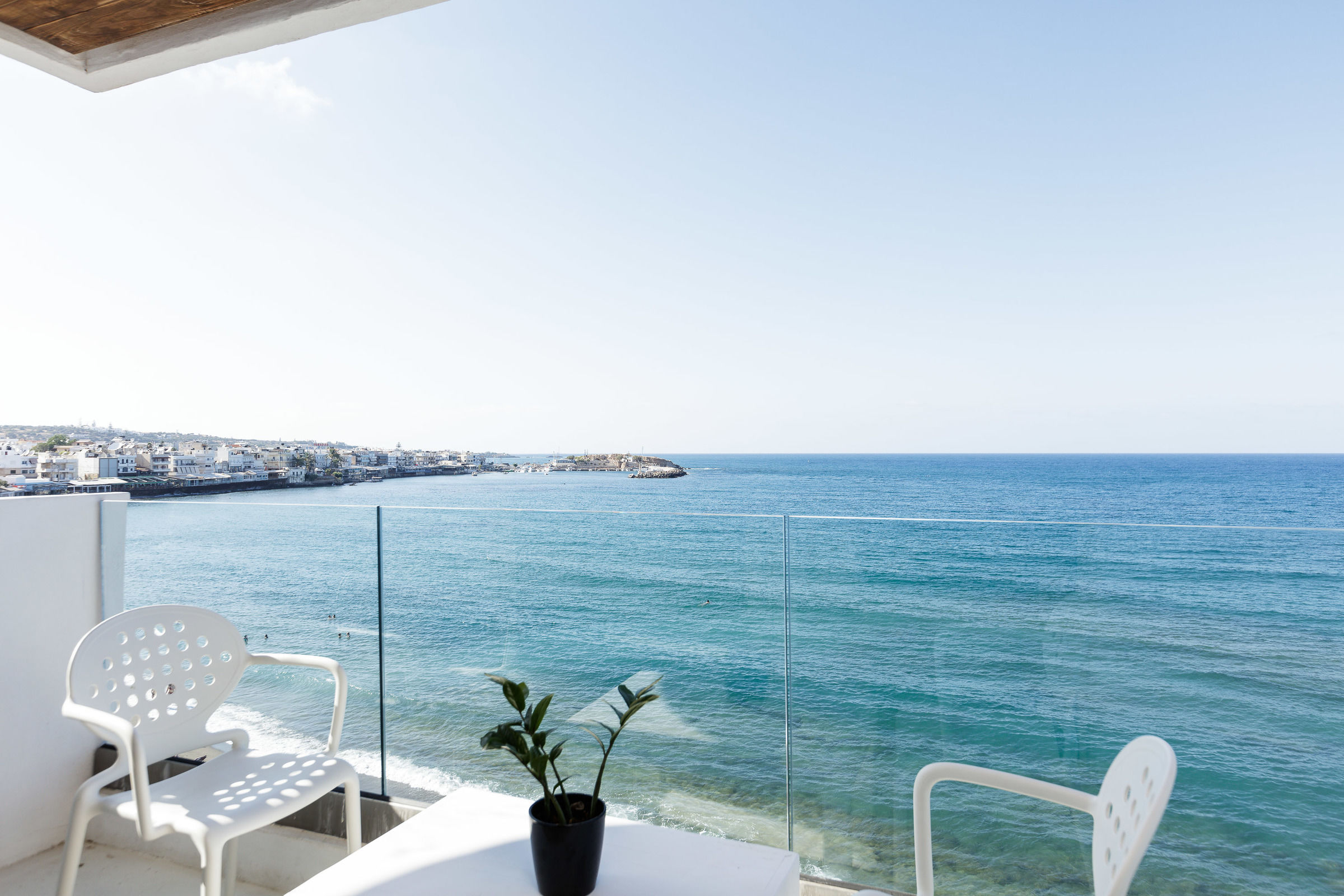 Kahlua Sea View Suites foto 27