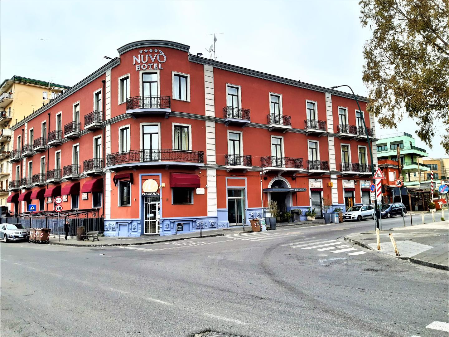 Main image
