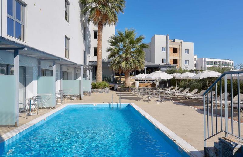 Pollis Hotel in Hersonissos - foto 2