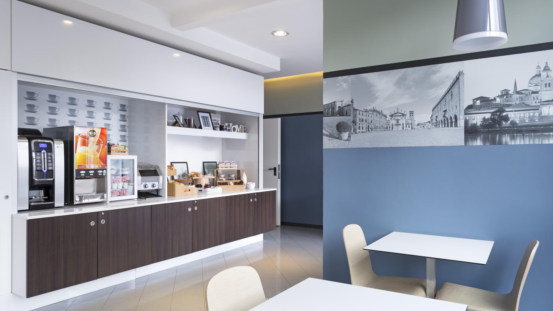 B&B HOTEL Mantova image 3