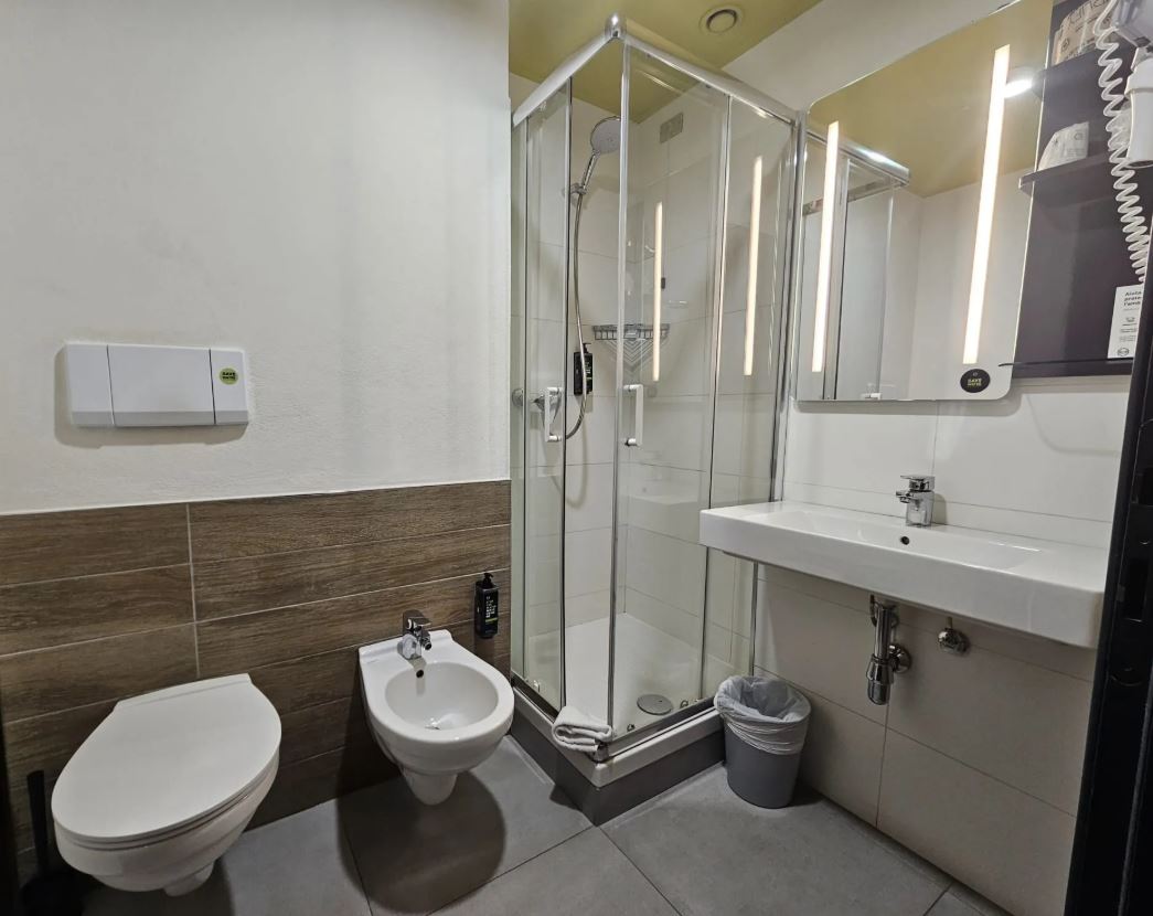 B&B HOTEL Mantova foto 24