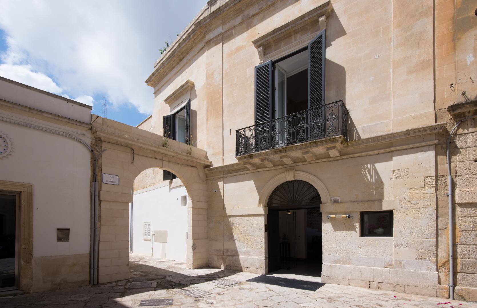 Palazzo De Noha foto 15