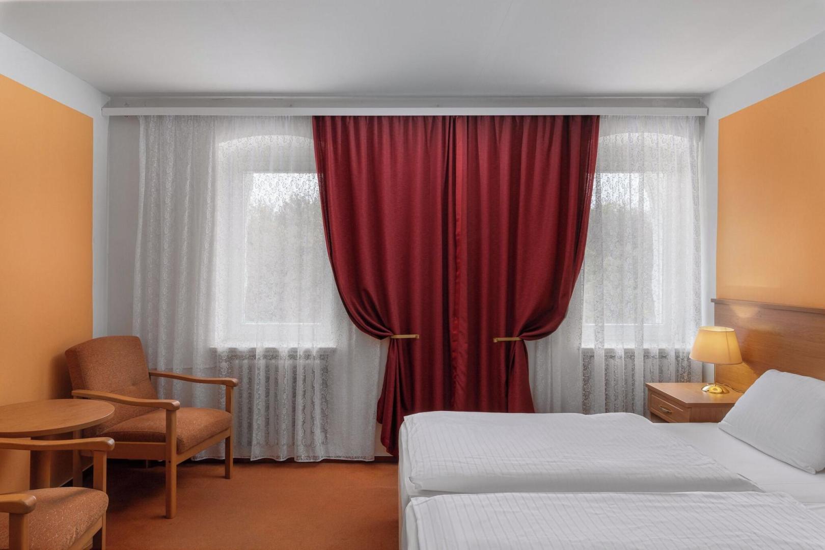 Lazensky Hotel Savoy foto 13