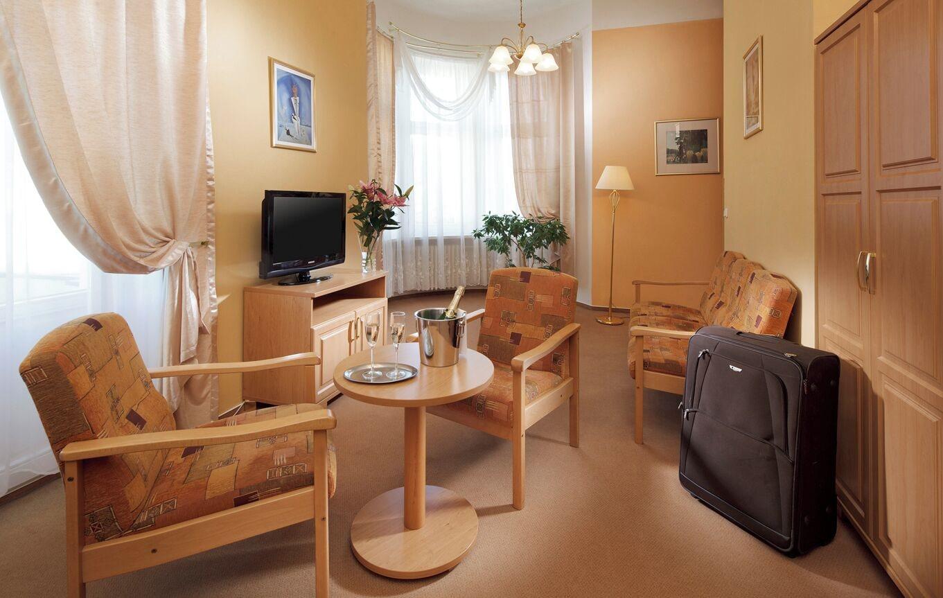 Lazensky Hotel Savoy foto 15