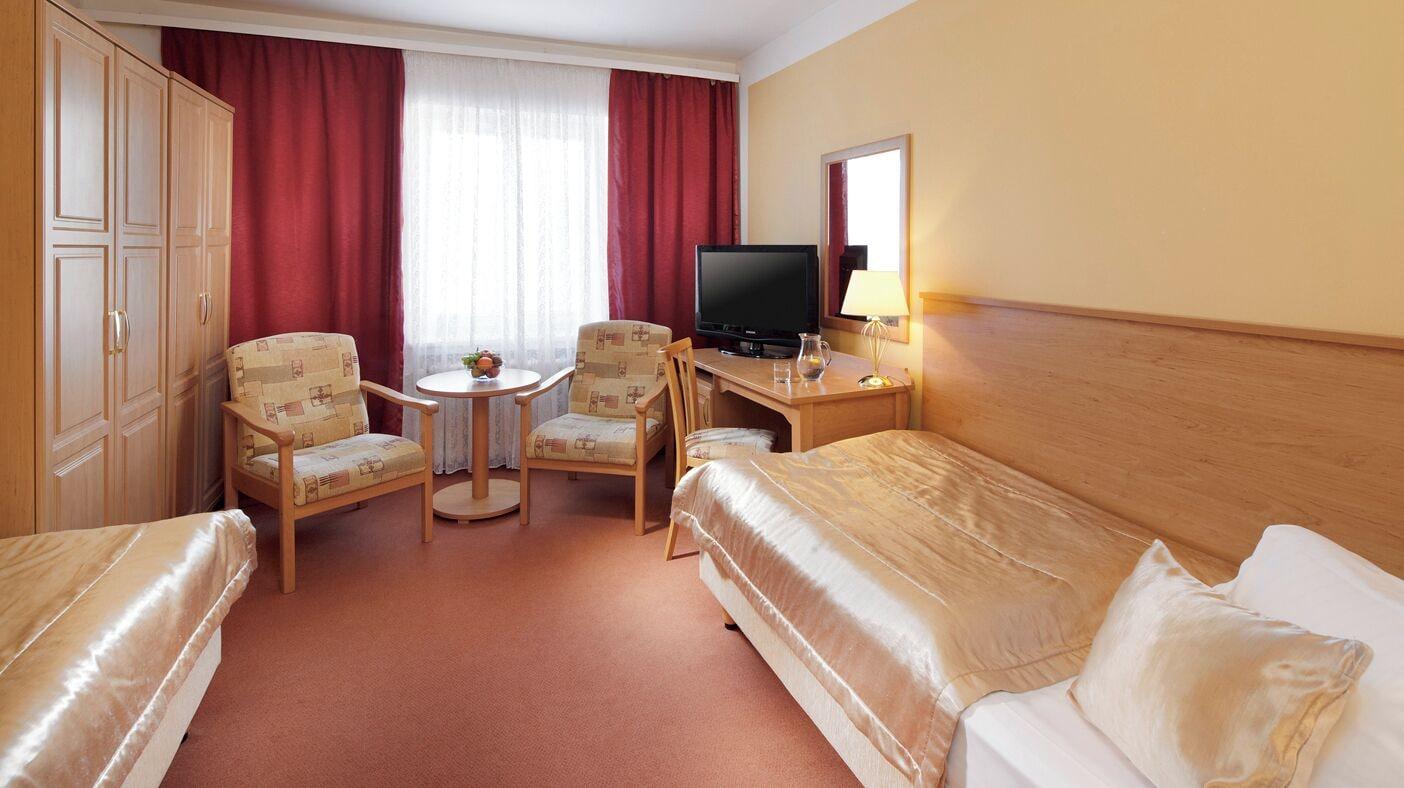 Lazensky Hotel Savoy foto 17