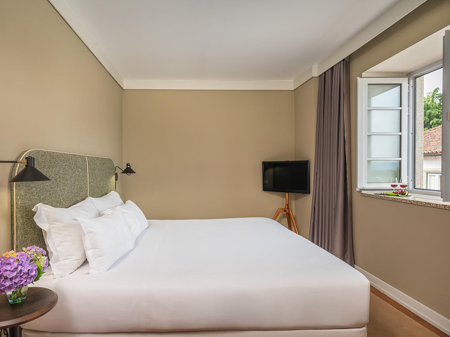 Forrester Essence Douro Hotel image 1