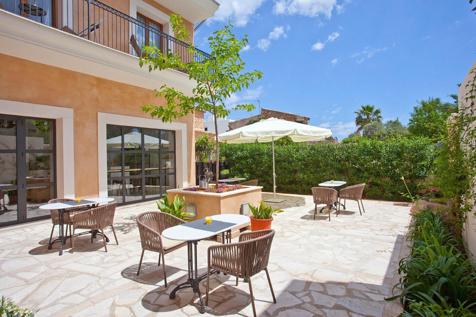 Petit Hotel Sant Miquel image 2