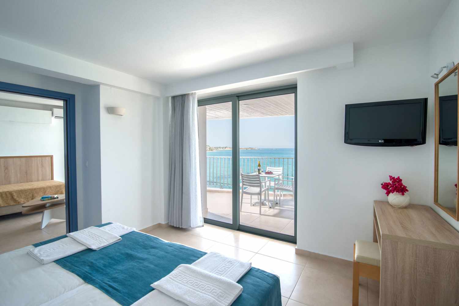 Alia Beach Hotel foto 16