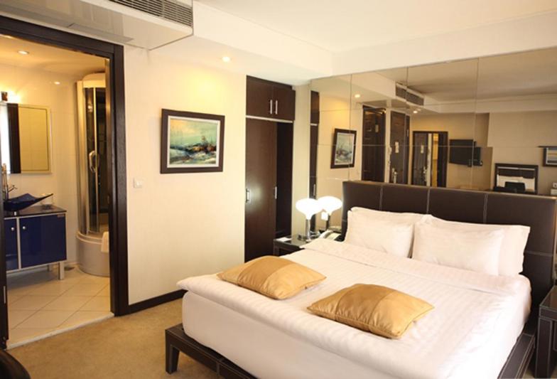 Cartoon Hotel