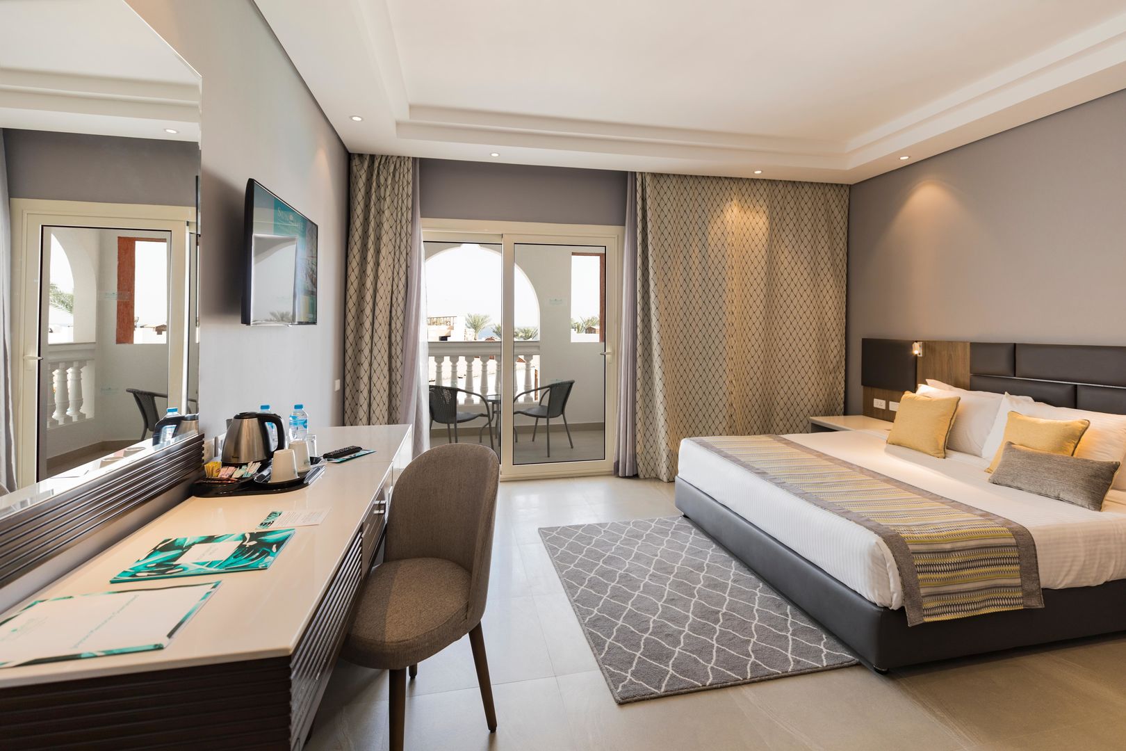 SUNRISE Diamond Beach Resort - Grand Select image 1