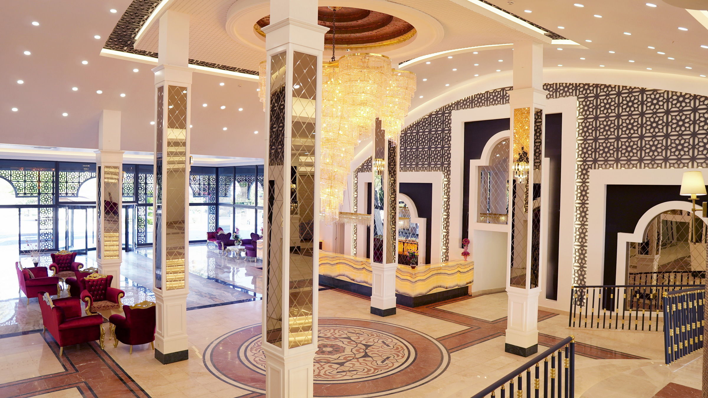 Dream World Palace image 2