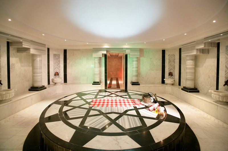 Dream World Palace image 3