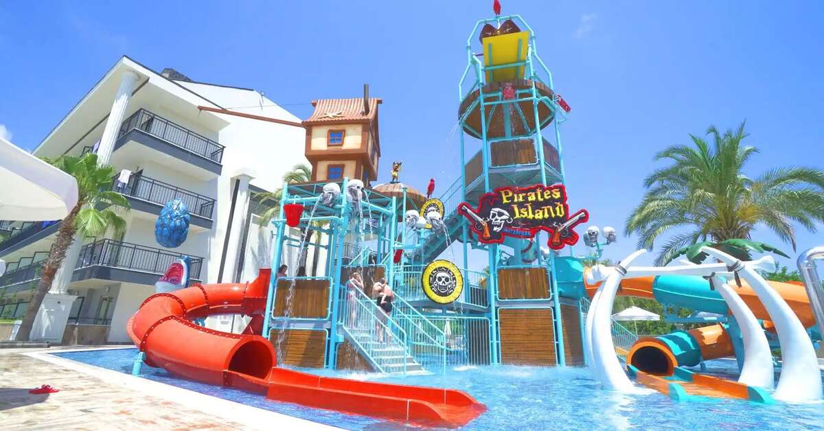 Dream World Palace image 3