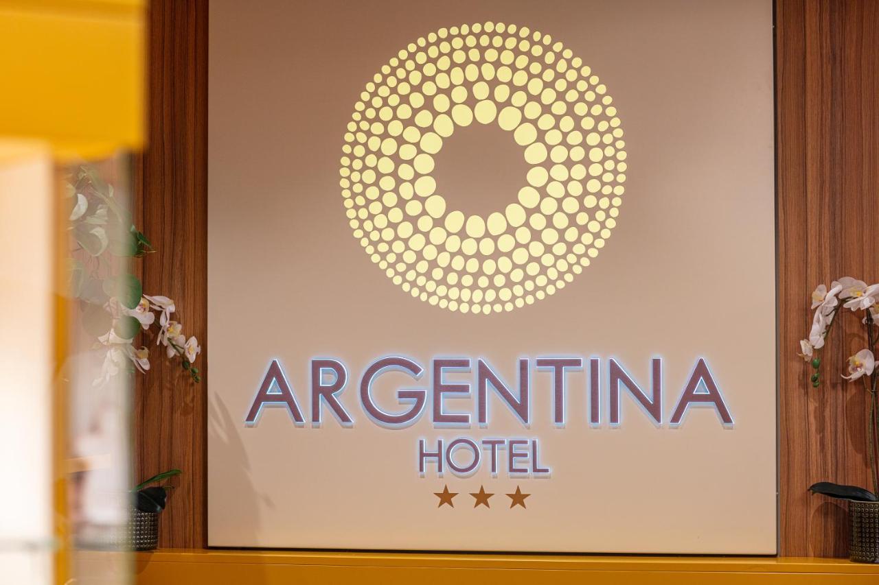 Hotel Argentina.