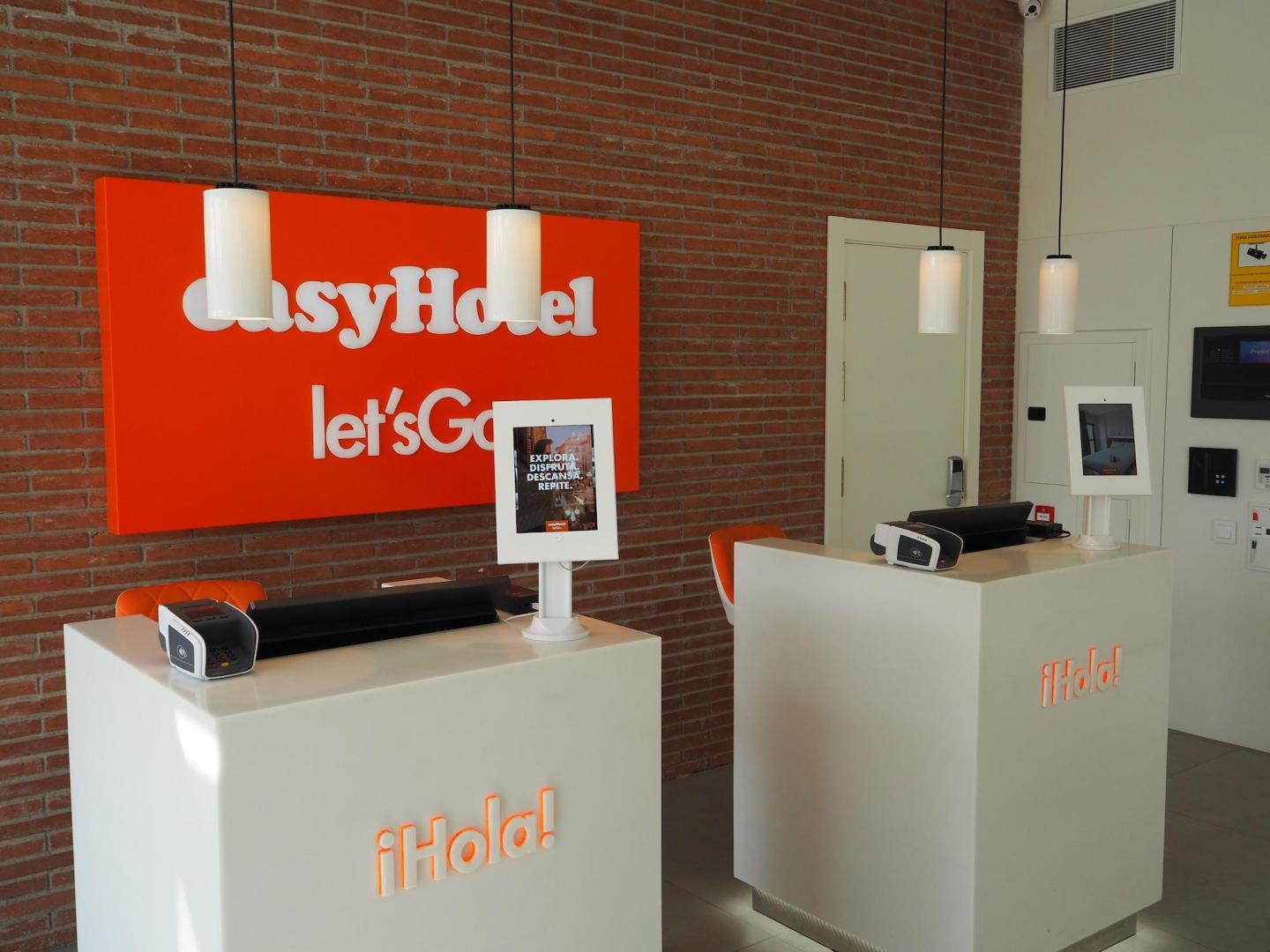 easyHotel Barcelona Fira foto 16