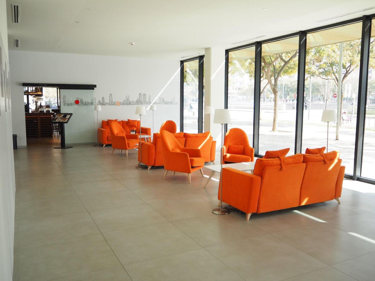 easyHotel Barcelona Fira image 3