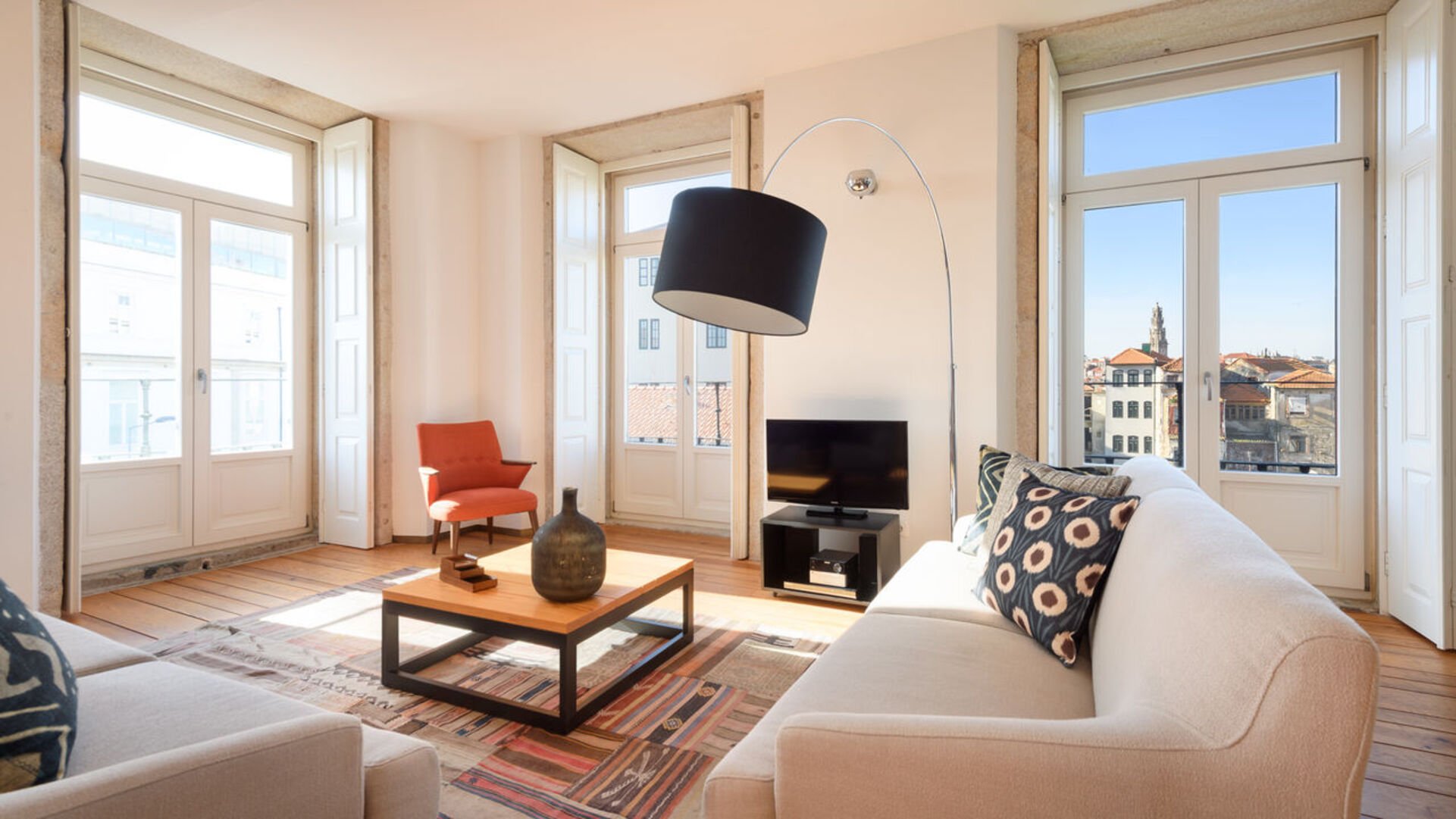 Condes de Azevedo Palace image 3