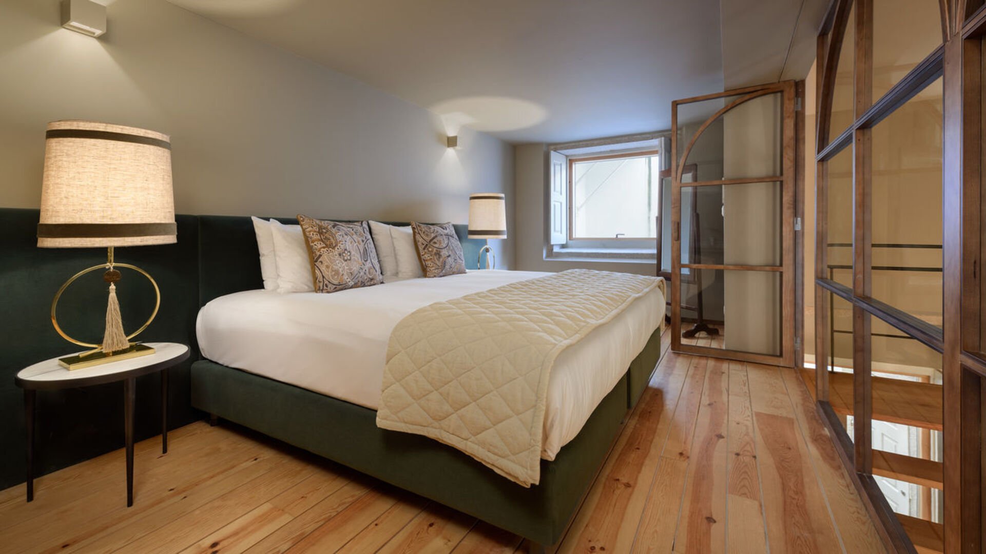 Condes de Azevedo Palace image 1