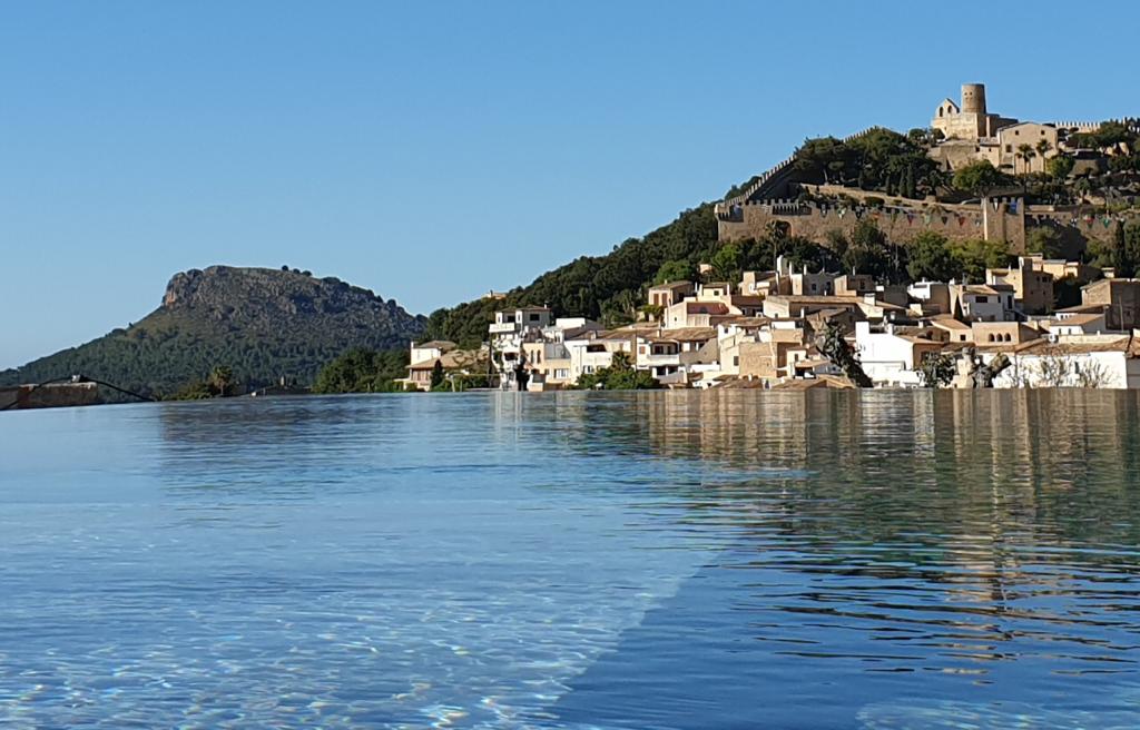 Omgeving — Hotel Creu de Tau Art & Spa