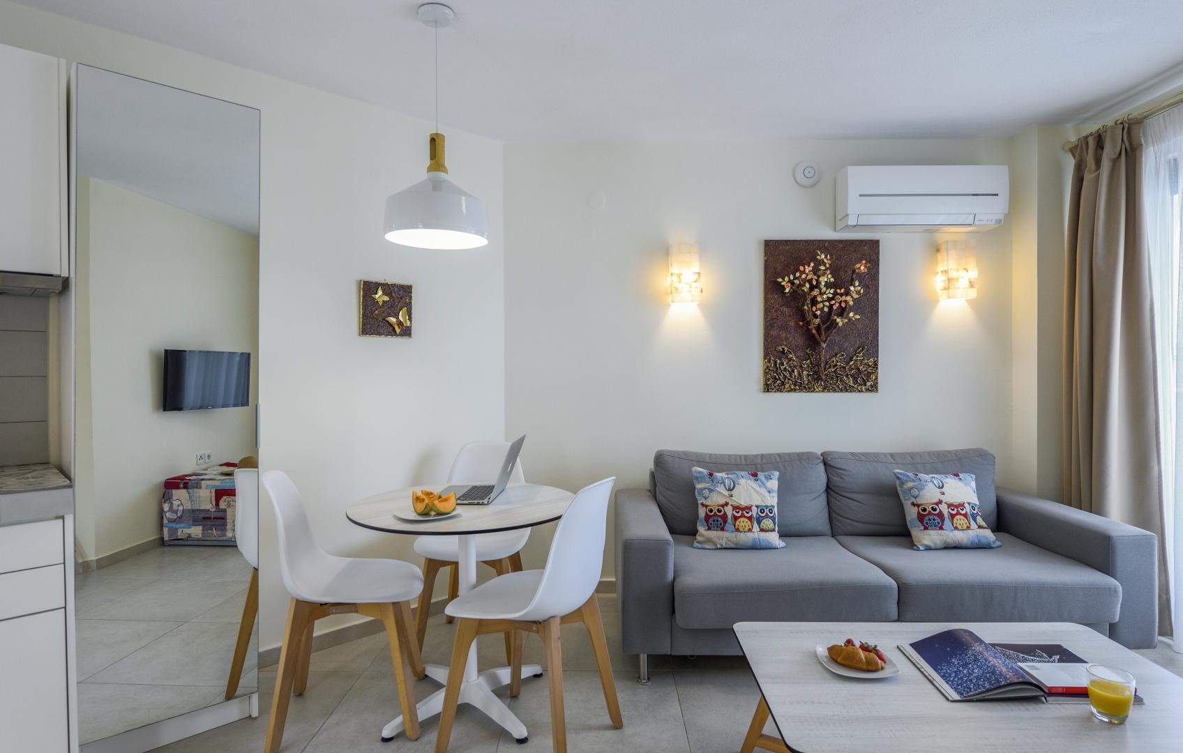 Elpiniki Luxury Apartments foto 31