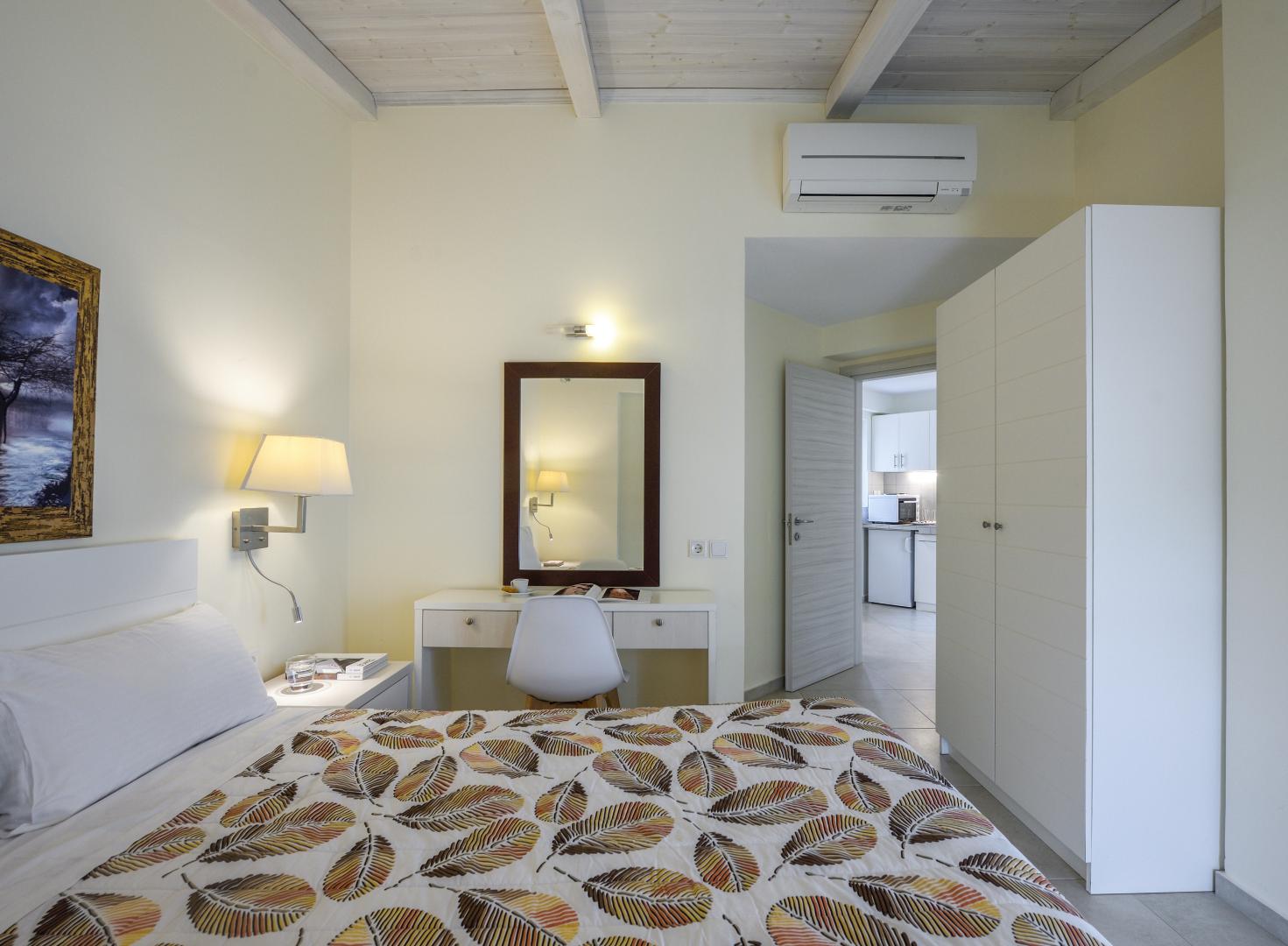 Elpiniki Luxury Apartments foto 42