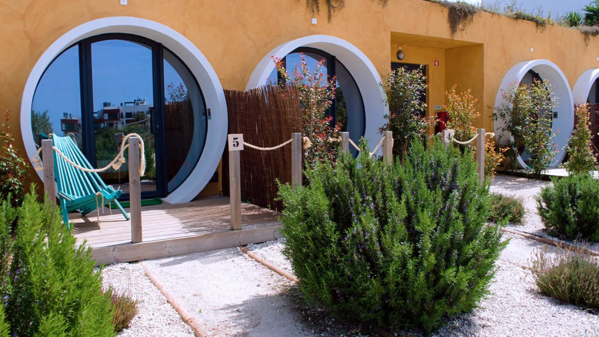 WOT Ericeira Surf Hostel foto 36
