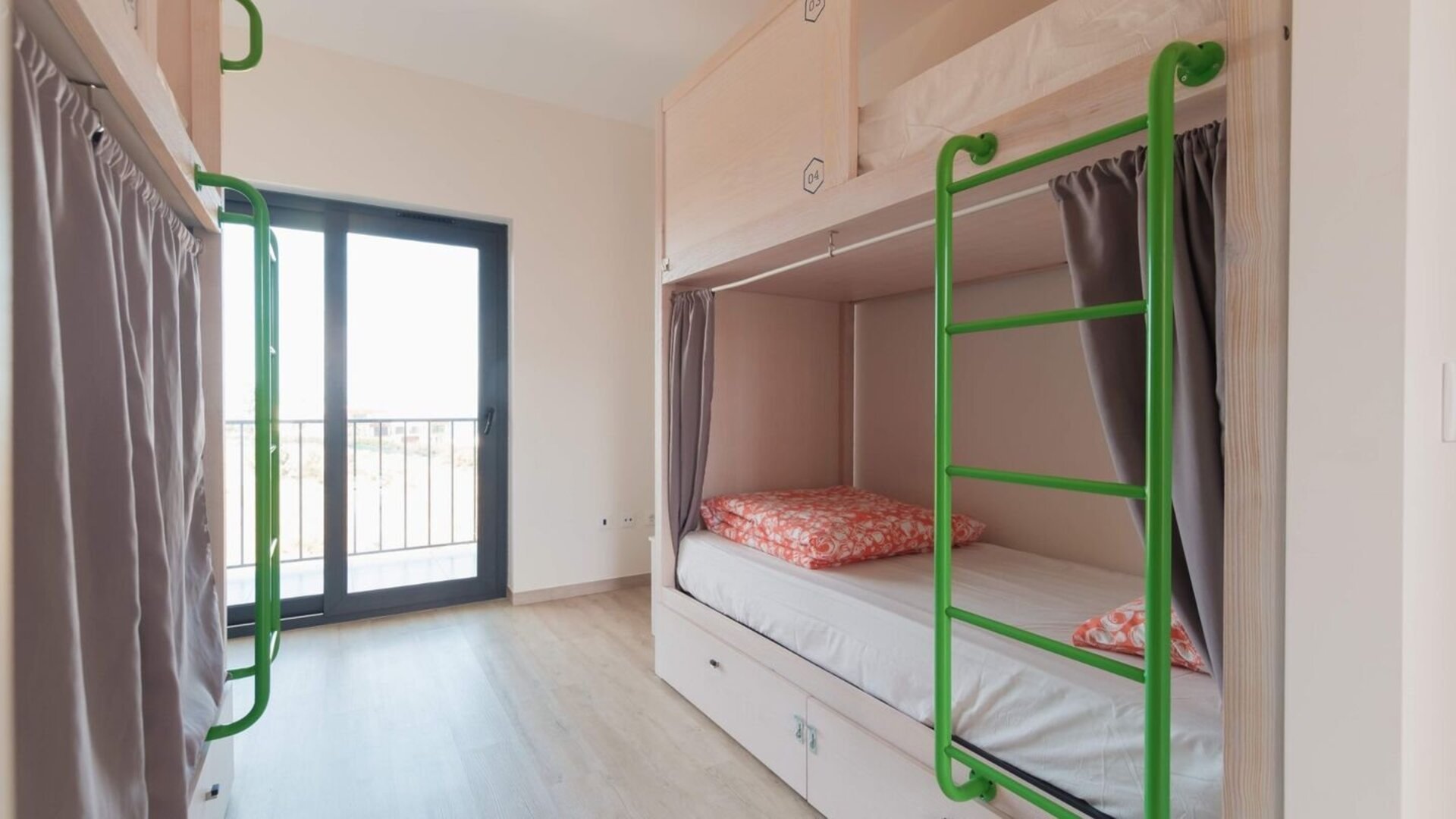 WOT Ericeira Surf Hostel foto 12
