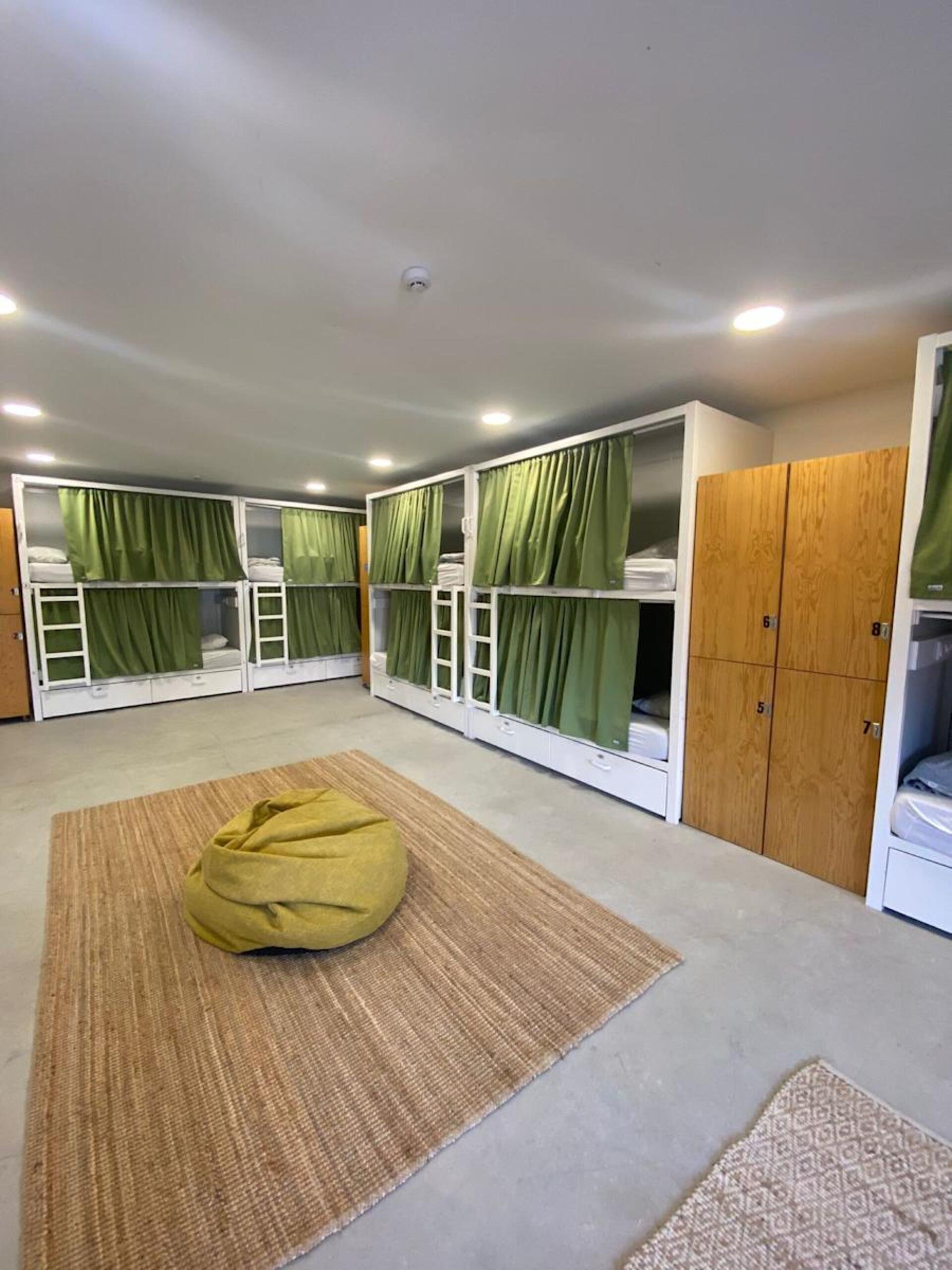 WOT Ericeira Surf Hostel foto 25