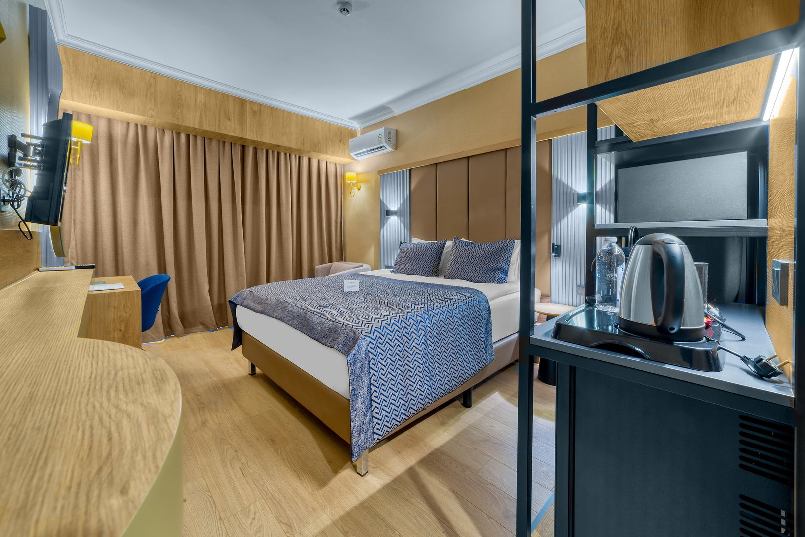 Numa Port Hotel image 1