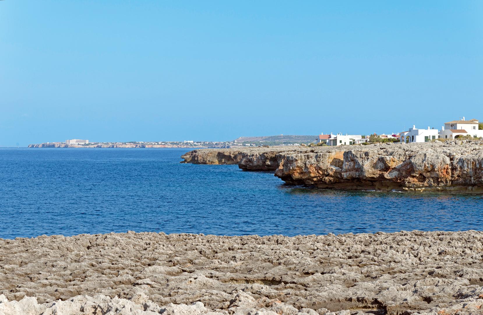 Apartamentos Cala Blanca image 3