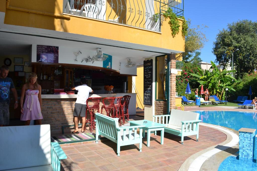 Begonville Apart Hotel image 2