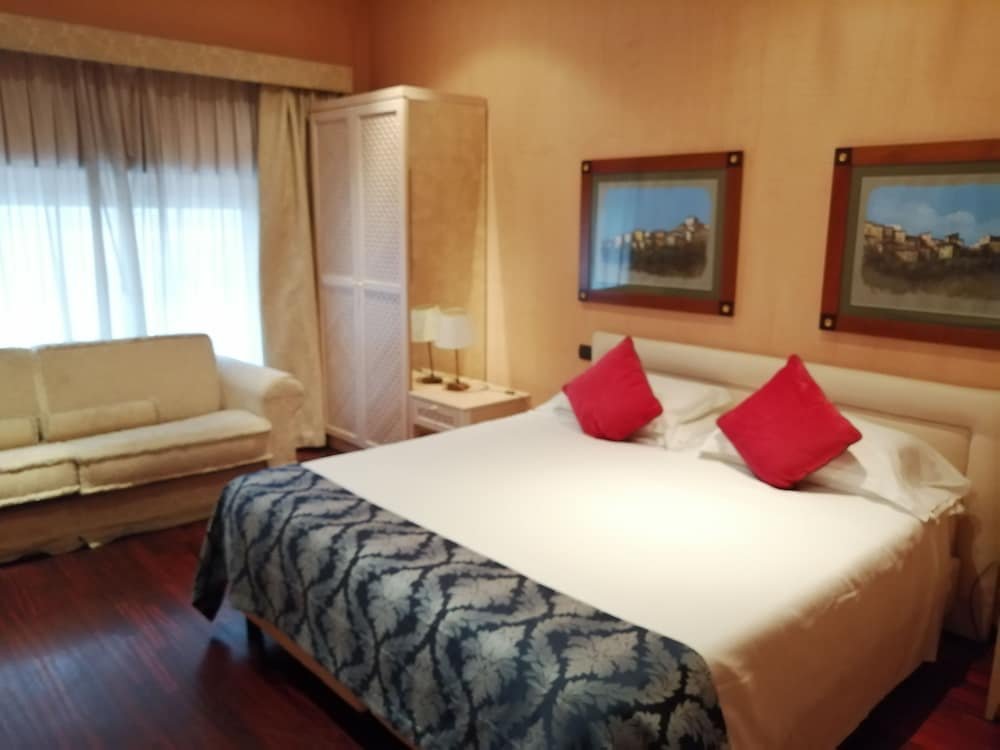 Colosseo Studio Suites foto 9