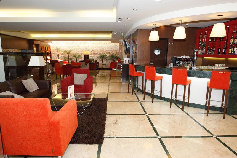 Turim Iberia Hotel in Lisbon - foto 3