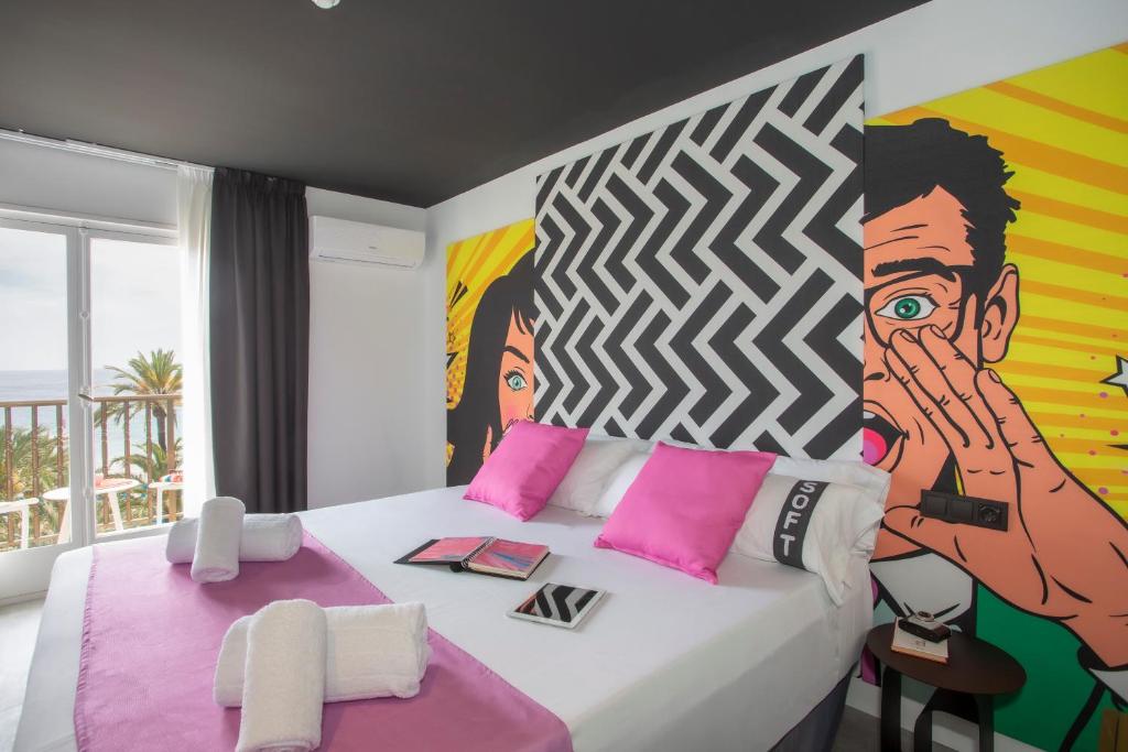 Casual Pop Art Benidorm foto 20