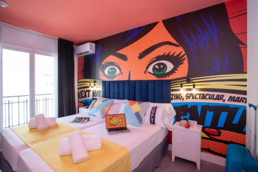 Casual Pop Art Benidorm foto 19