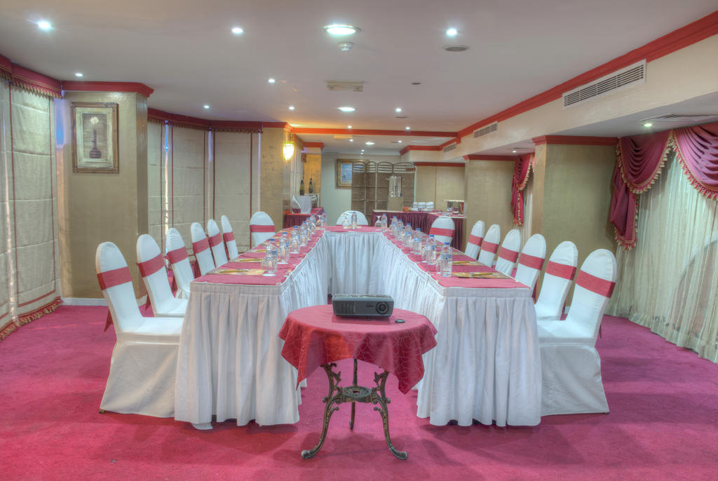 Al Maha Regency Hotel Suites foto 12