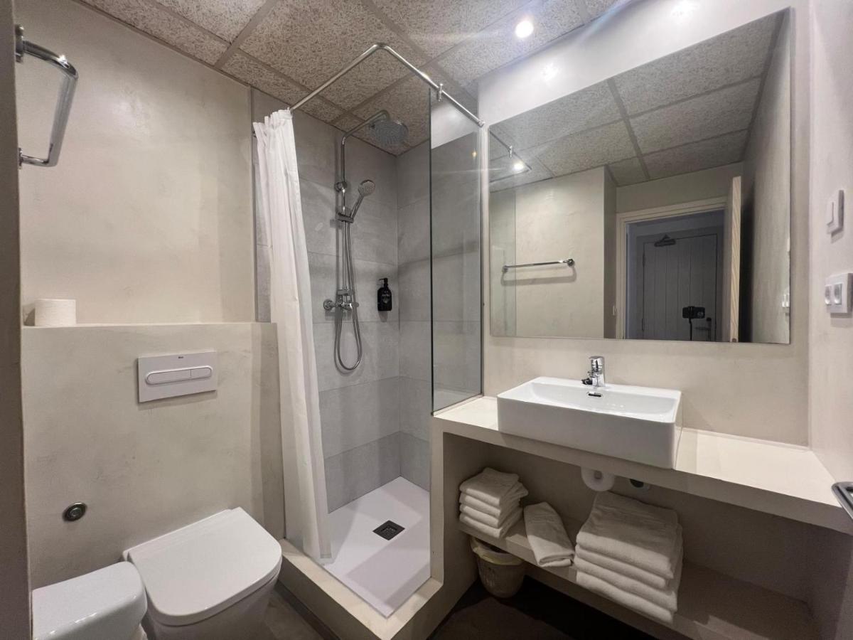 Hostal Rom foto 2