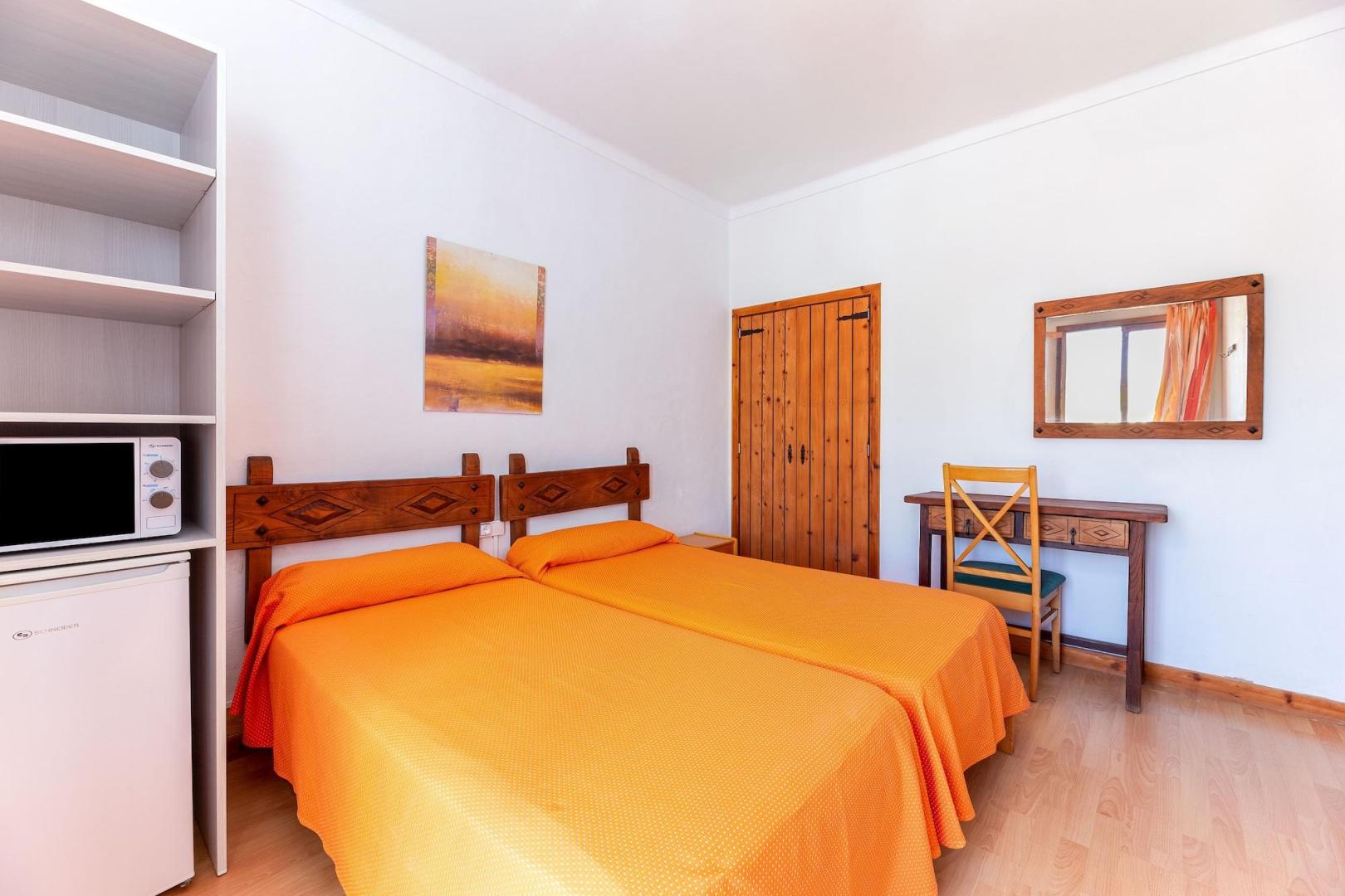 Suite met zithoek — Hostal Residencia San Francisco