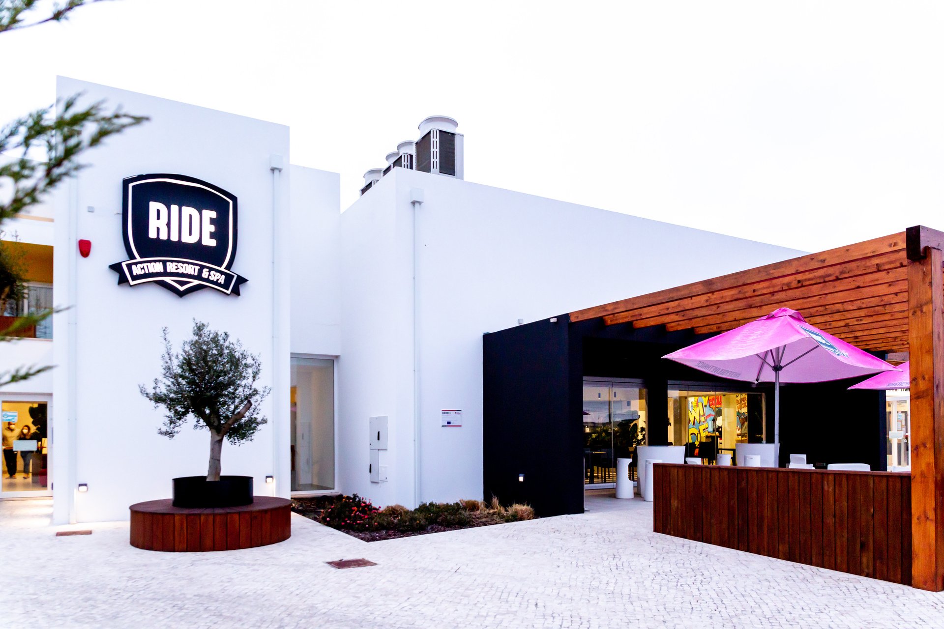 RIDE Surf Resort & Spa foto 29