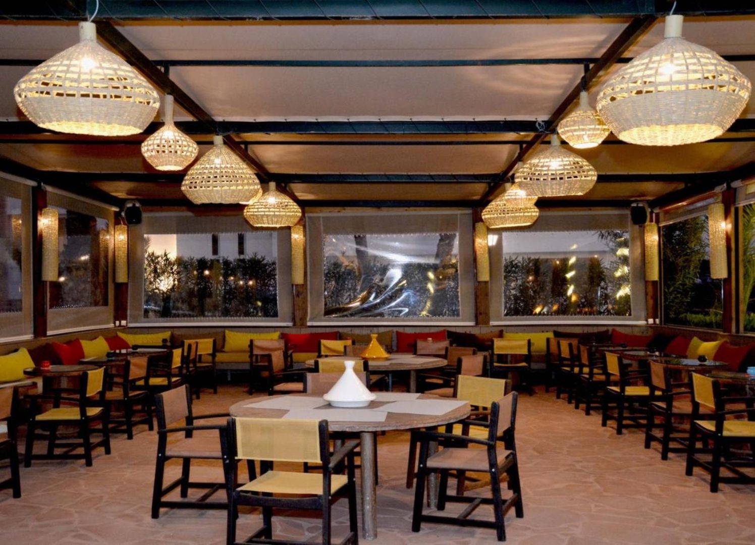 Borjs Hotel Suites & SPA image 2