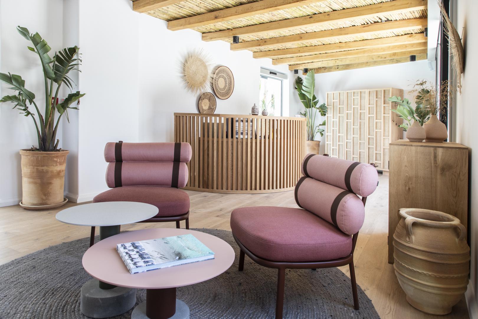 Adorno Beach Hotel & Suites foto 13
